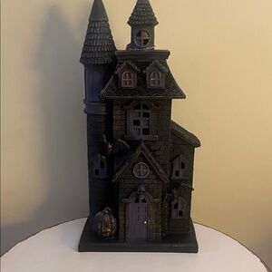 Halloween Moon light Manor Haunted Spooky House Figurine